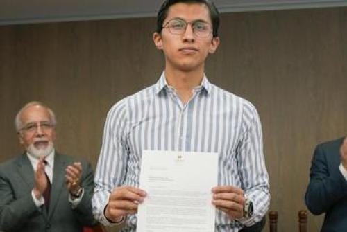 Reconocimiento a nuestro estudiante Agustín Patricio Pintado Arias 